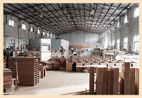 為什么制作一模一樣的展示柜價(jià)格卻不一樣