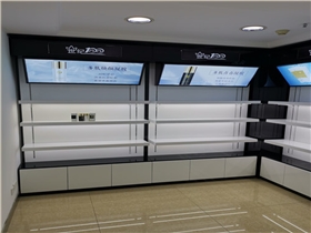 連云港哪里有做化妝品展柜定制的工廠