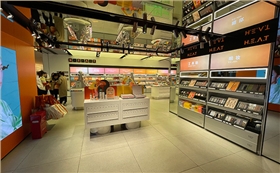 常州市化妝品展柜制作要考慮哪些要求