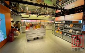 鎮江市化妝品展示柜制作要考慮哪些因素