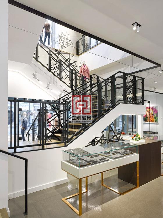 商店室內(nèi)設(shè)計(jì)_5