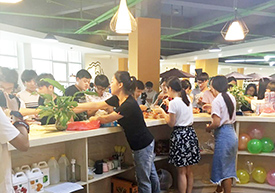 中強(qiáng)家具公司活動風(fēng)采