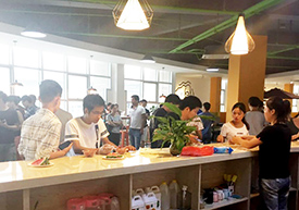 中強(qiáng)家具公司活動