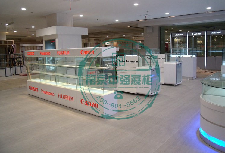 展柜空間設(shè)計