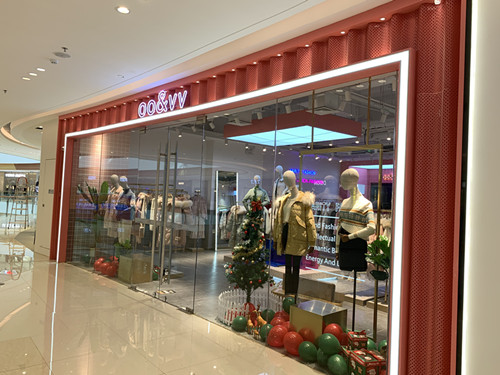 阜陽做一個服裝展柜多少錢