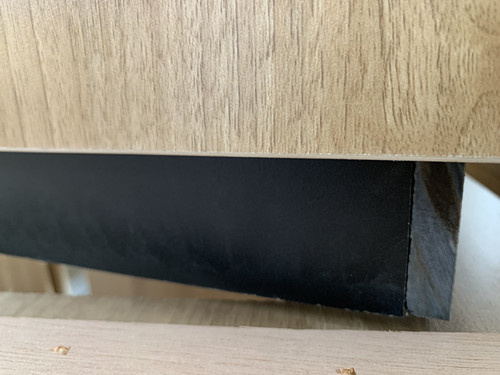 連云港展柜制作的木料該如何選擇