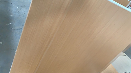 蘇州太倉哪家定制的化妝品展柜用的板材屬于環保型