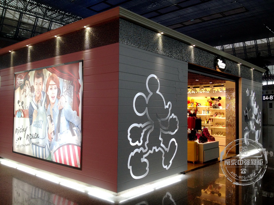 迪士尼玩具專柜 迪士尼玩具專柜