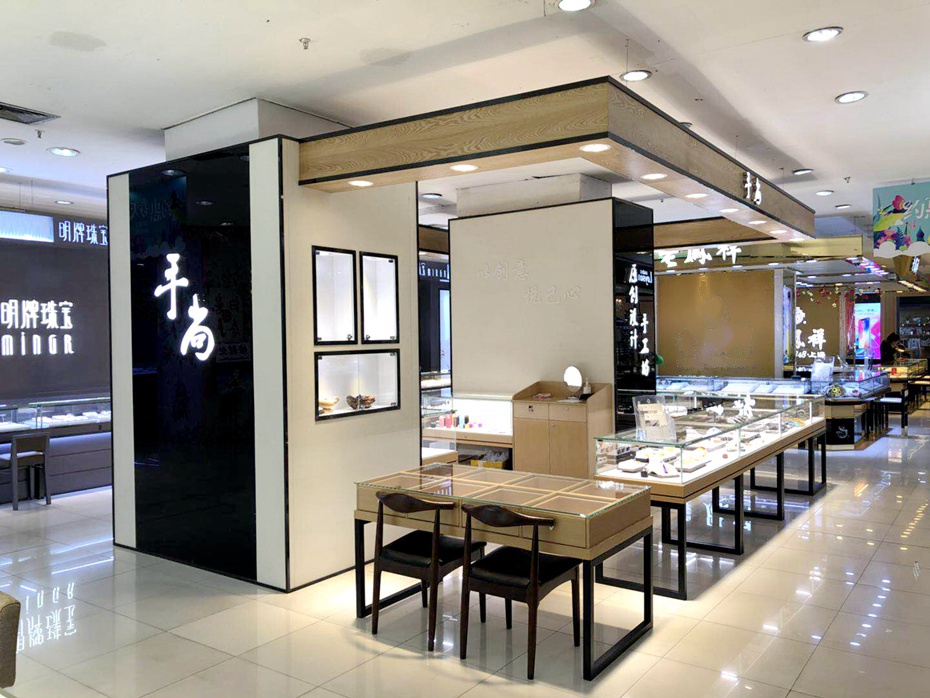 南京展柜設(shè)計(jì)公司，珠寶展柜