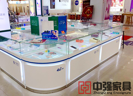 2019新品移動手機柜臺